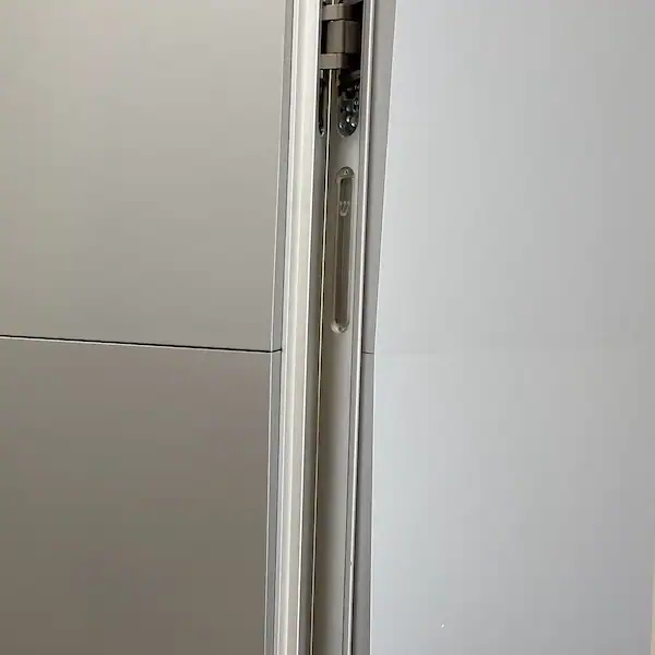 מזוזה שקועה במשקוף 28 מזוזה שקועה במשקוף