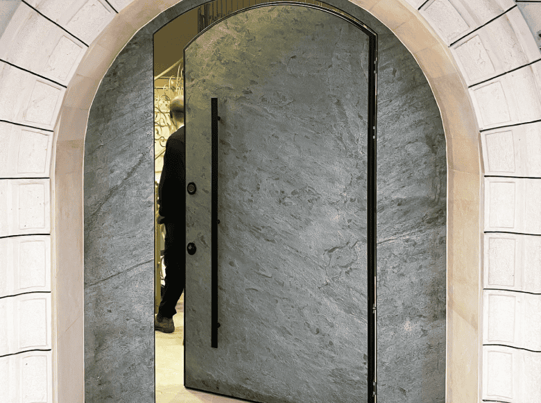 דלת כניסה בקו 0 מדגם riviera rosa aperto