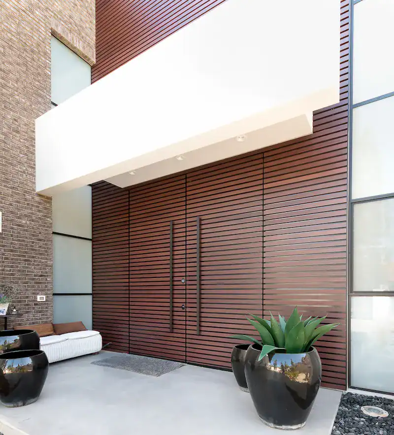 מערכות כניסה מבית אפרטו דלתות קו אפס