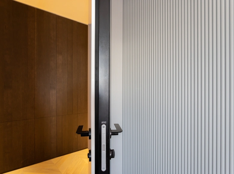 דלת פנים קו אפס מדגם prime